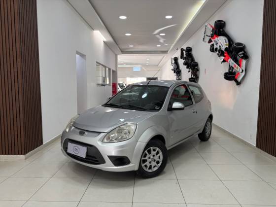 FORD KA 1.0 MPI 8V FLEX 2P MANUAL FORD KA 1.0 MPI 8V FLEX 2P MANUAL